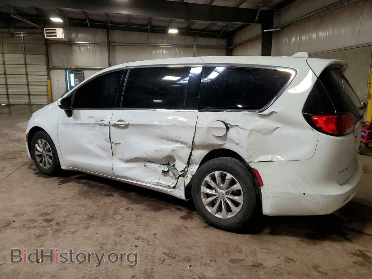 2017 CHRYSLER PACIFICA - VIN: 2C4RC1DG6HR511175 - Фото 2
