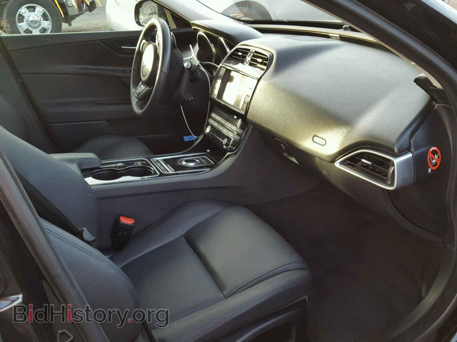 2017 JAGUAR XE - VIN: SAJAR4BG5HA972499 - Фото 5