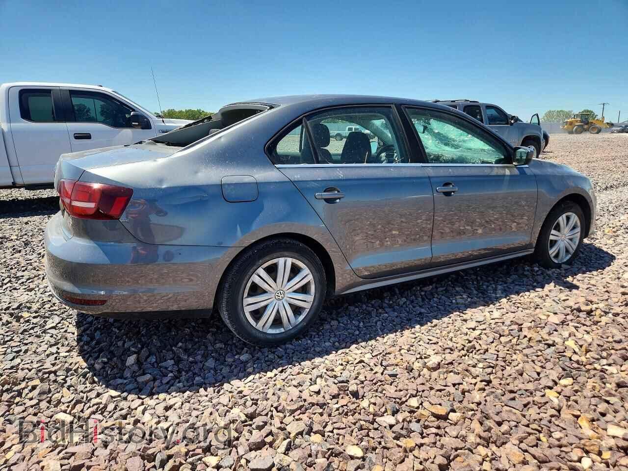2017 VOLKSWAGEN JETTA - VIN: 3VW2B7AJ5HM399416 - Photo 3