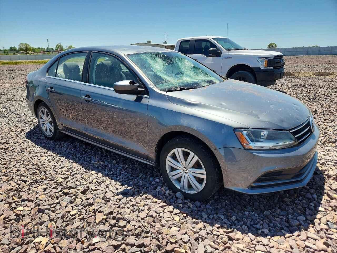 2017 VOLKSWAGEN JETTA - VIN: 3VW2B7AJ5HM399416 - Photo 4