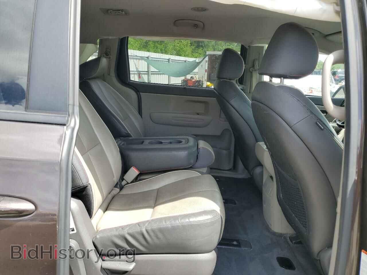 2017 KIA All Models - VIN: KNDMB5C19H6284718 - Photo 11