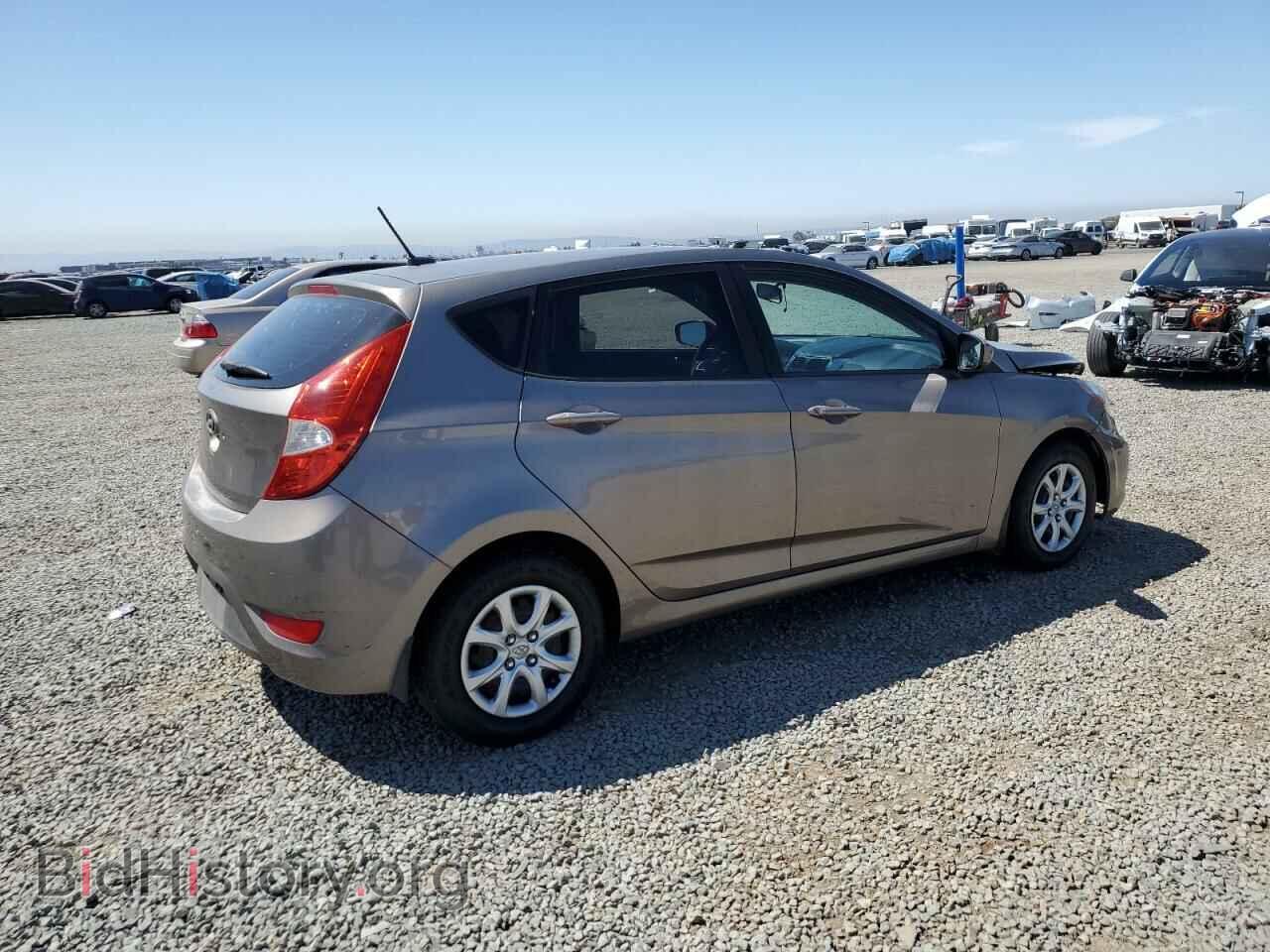 2013 HYUNDAI ACCENT - VIN: KMHCT5AE3DU106562 - Фото 3