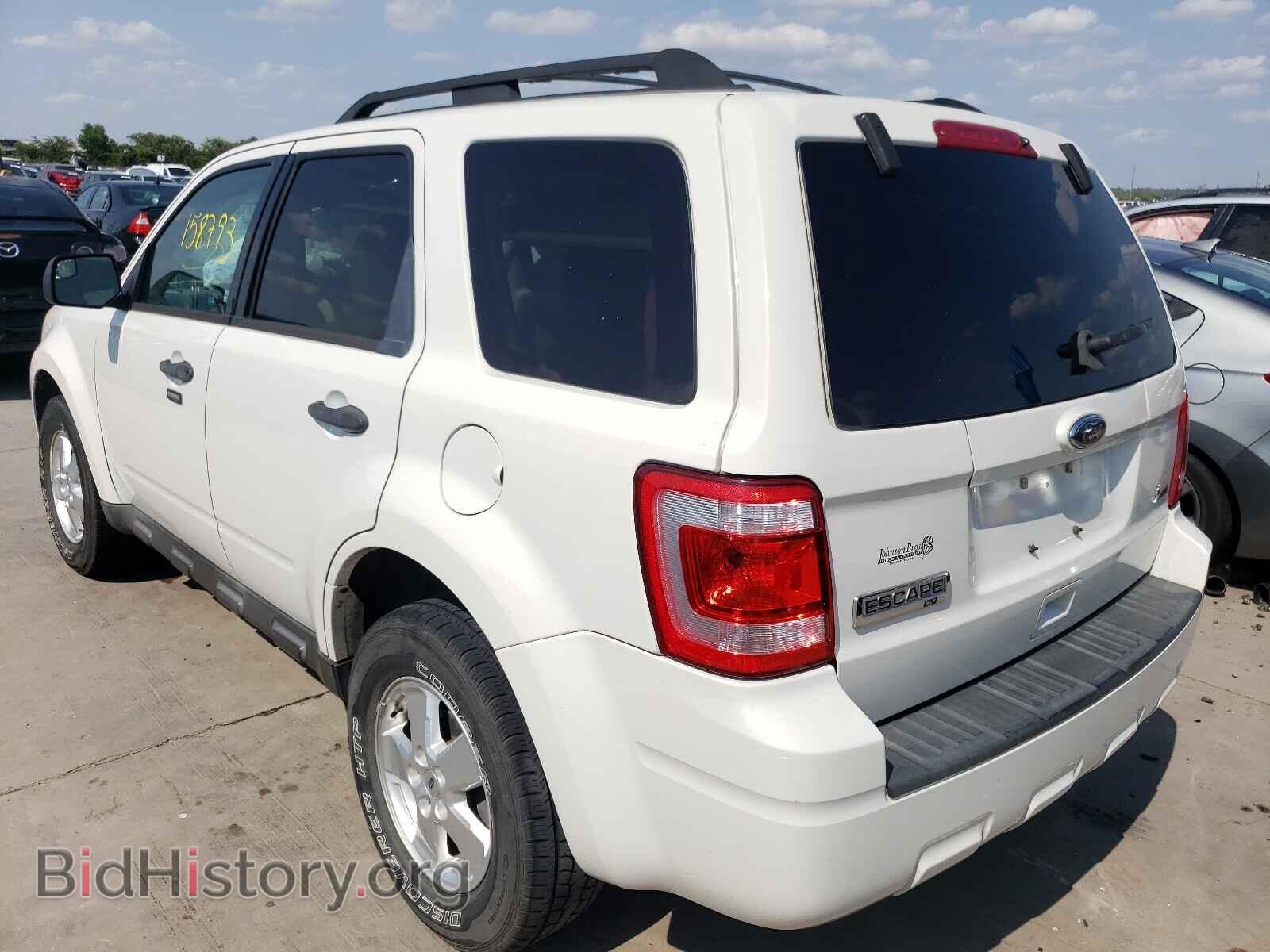 2010 FORD ESCAPE - VIN: 1FMCU0DG0AKD48911 - Фото 3
