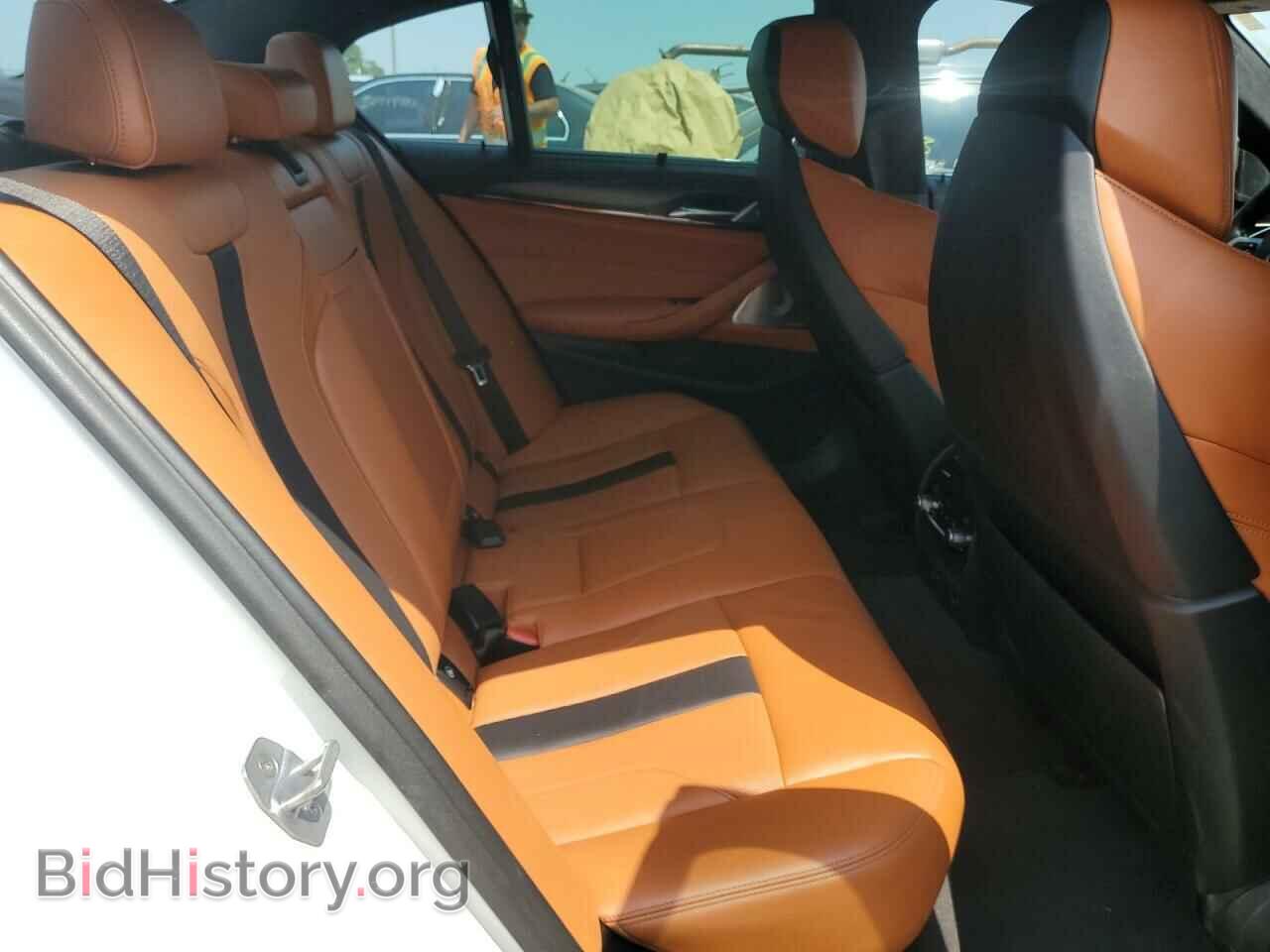2018 BMW M5 - VIN: WBSJF0C54JB282166 - Фото 10