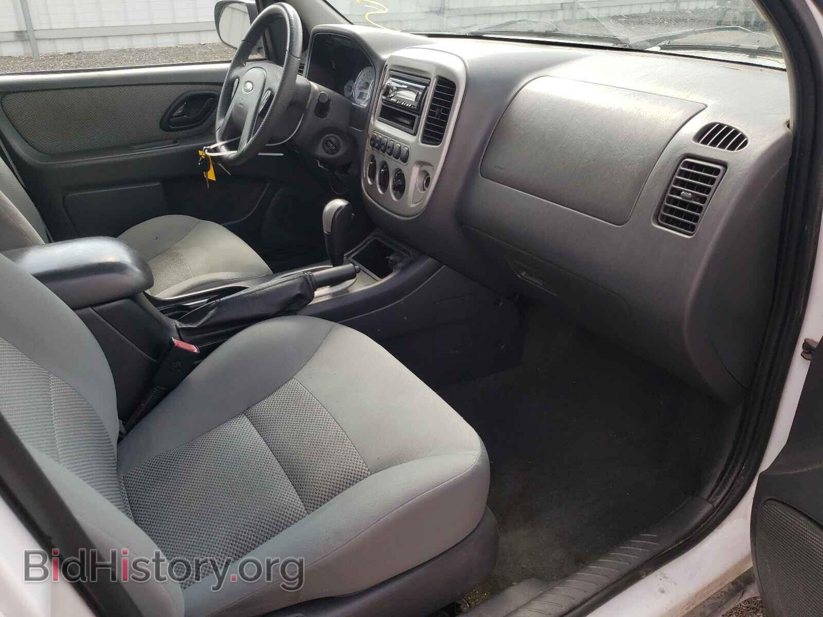 2006 FORD ESCAPE - VIN: 1FMCU96H06KC36143 - Фото 5