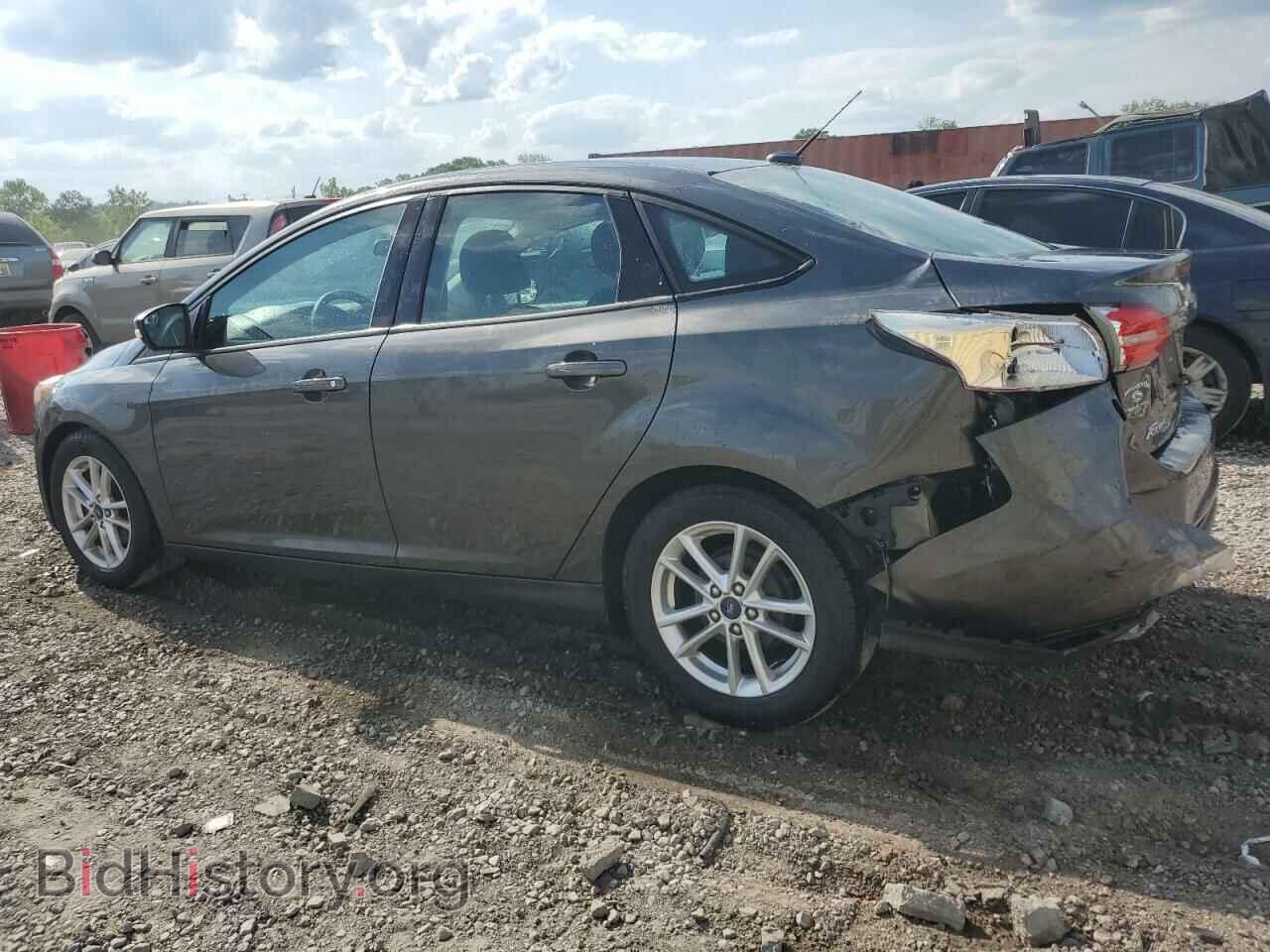 2016 FORD FOCUS - VIN: 1FADP3F23GL308821 - Фото 2