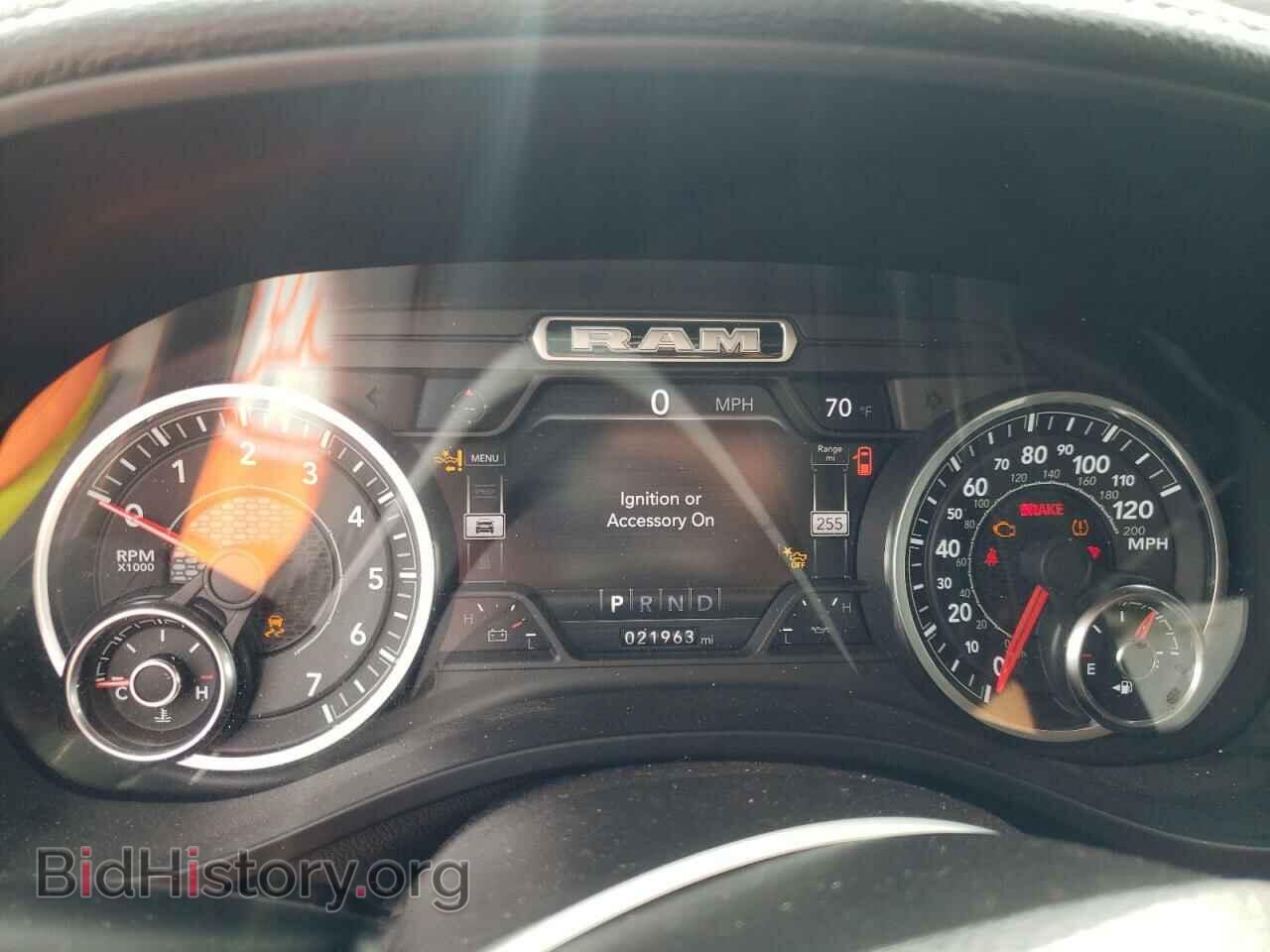 2021 RAM 1500 - VIN: 1C6SRFRT8MN752432 - Фото 9