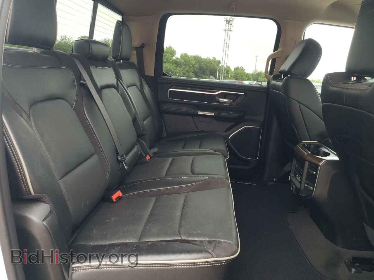2021 RAM 1500 - VIN: 1C6SRFRT8MN752432 - Фото 10