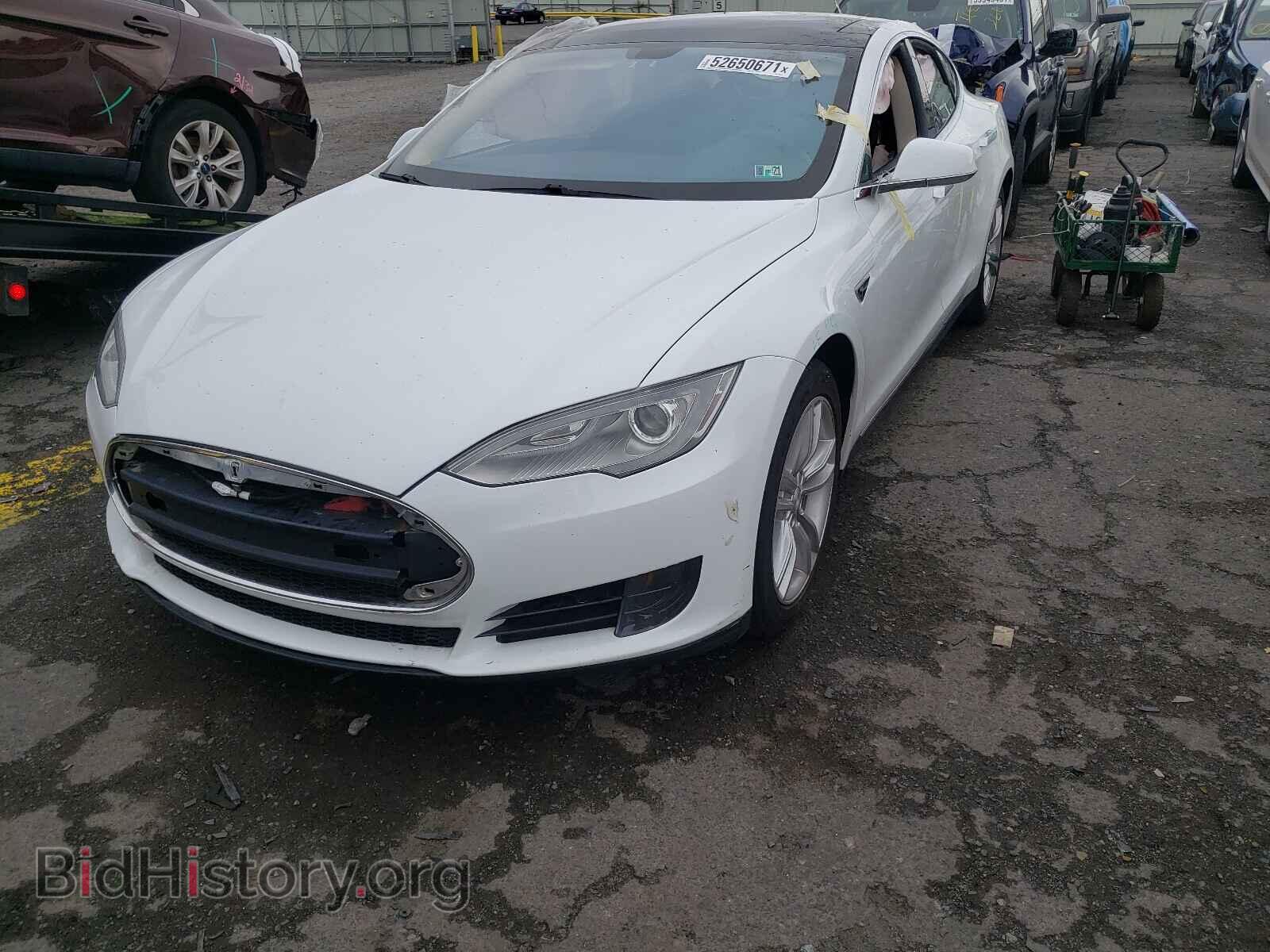 2013 TESLA MODEL S - VIN: 5YJSA1AG8DFP09225 - Фото 2