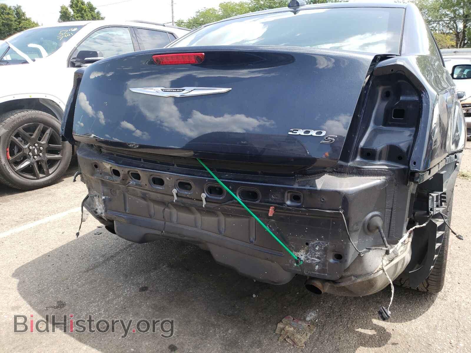 2017 CHRYSLER 300 - VIN: 2C3CCABG5HH564548 - Фото 9