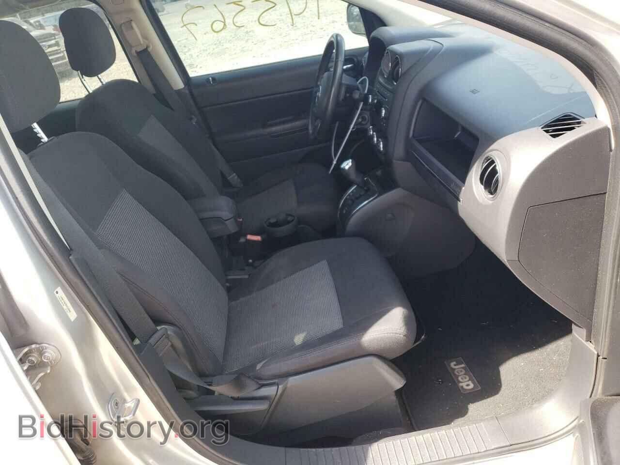 2011 JEEP COMPASS - VIN: 1J4NT1FB7BD224660 - Фото 5