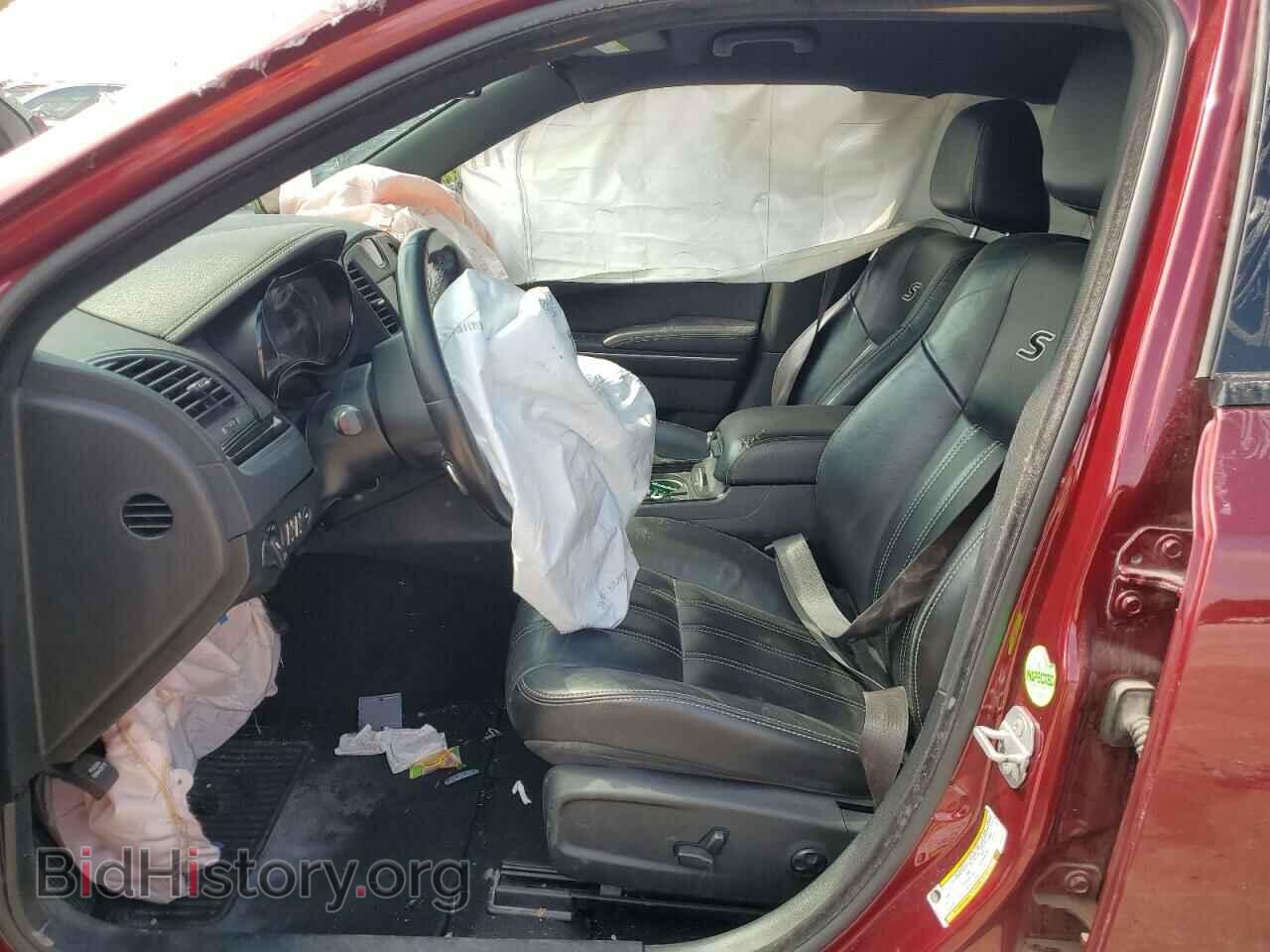2019 CHRYSLER 300 - VIN: 2C3CCABG0KH686600 - Фото 7