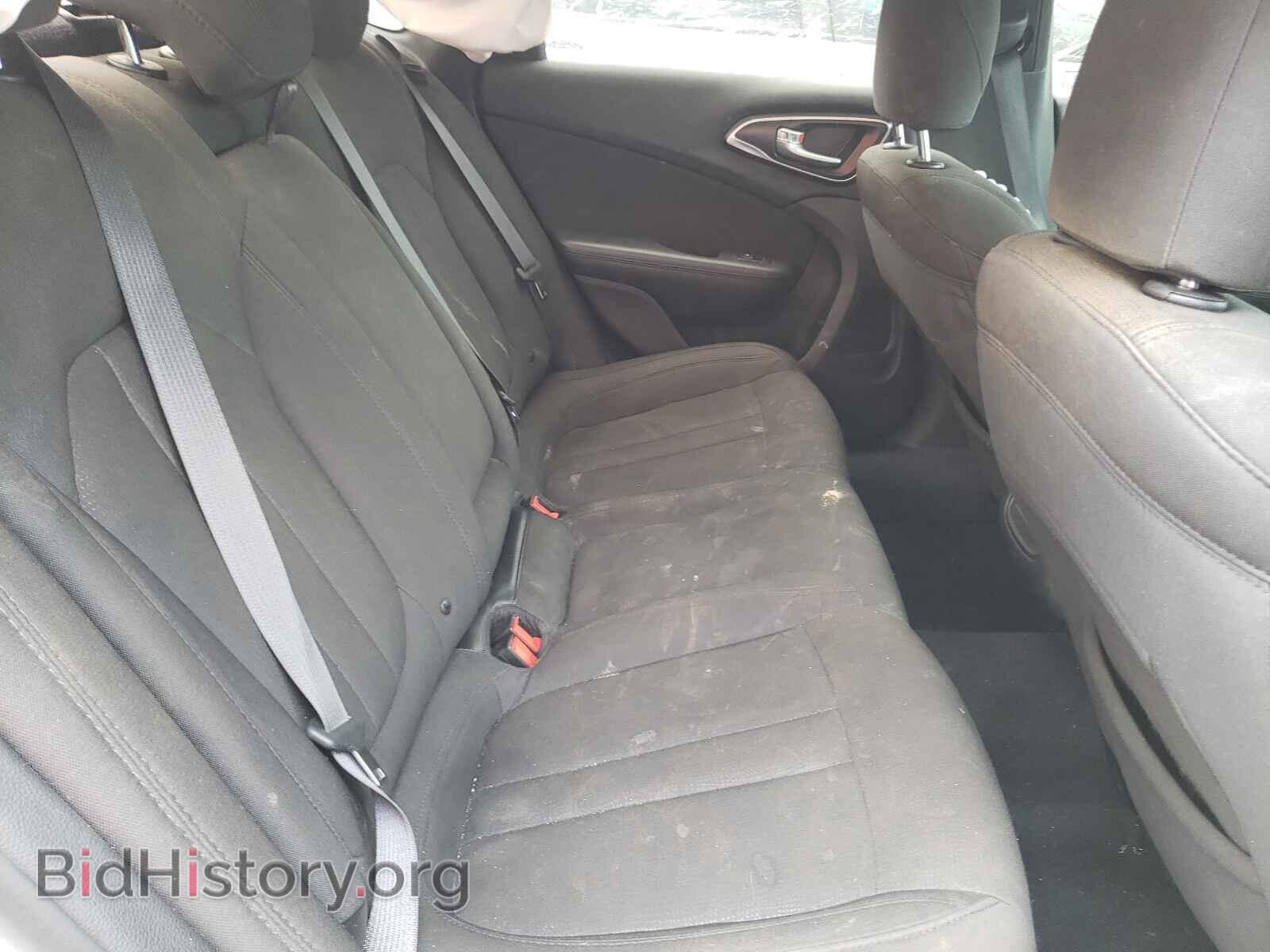 2016 CHRYSLER 200 - VIN: 1C3CCCFB8GN173121 - Фото 6