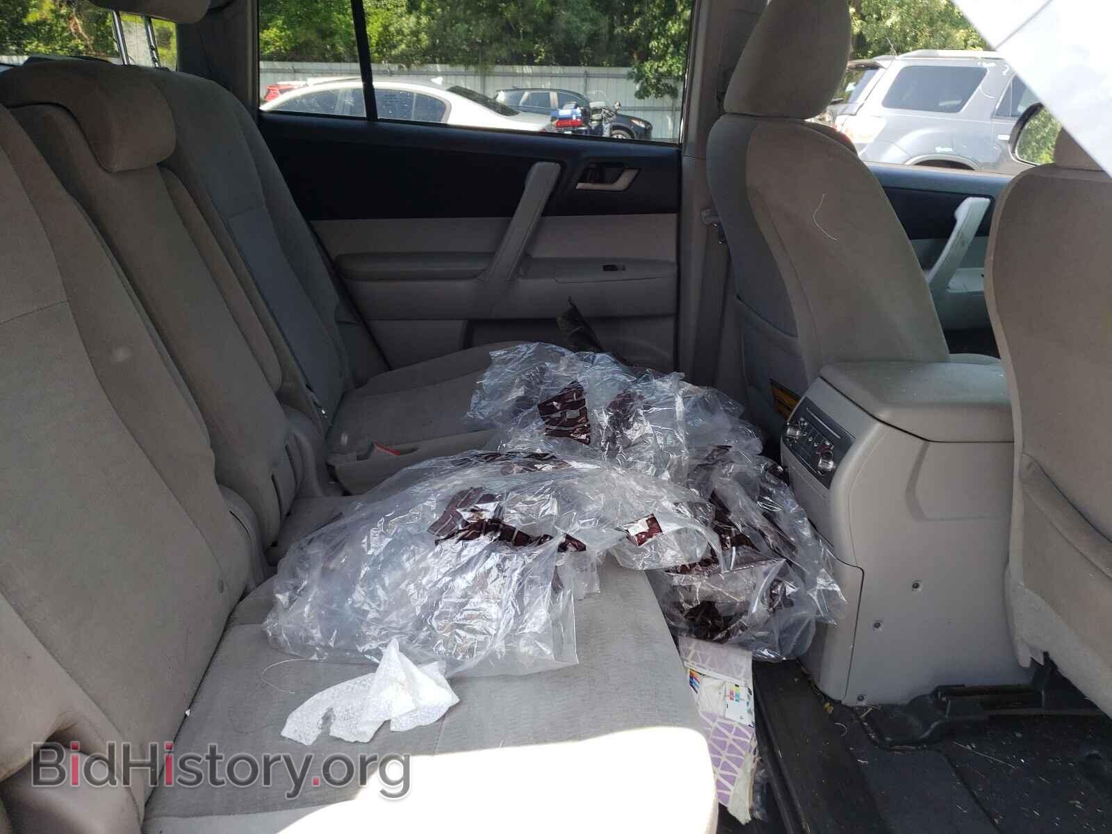 2011 TOYOTA HIGHLANDER - VIN: 5TDBK3EH2BS071106 - Фото 6
