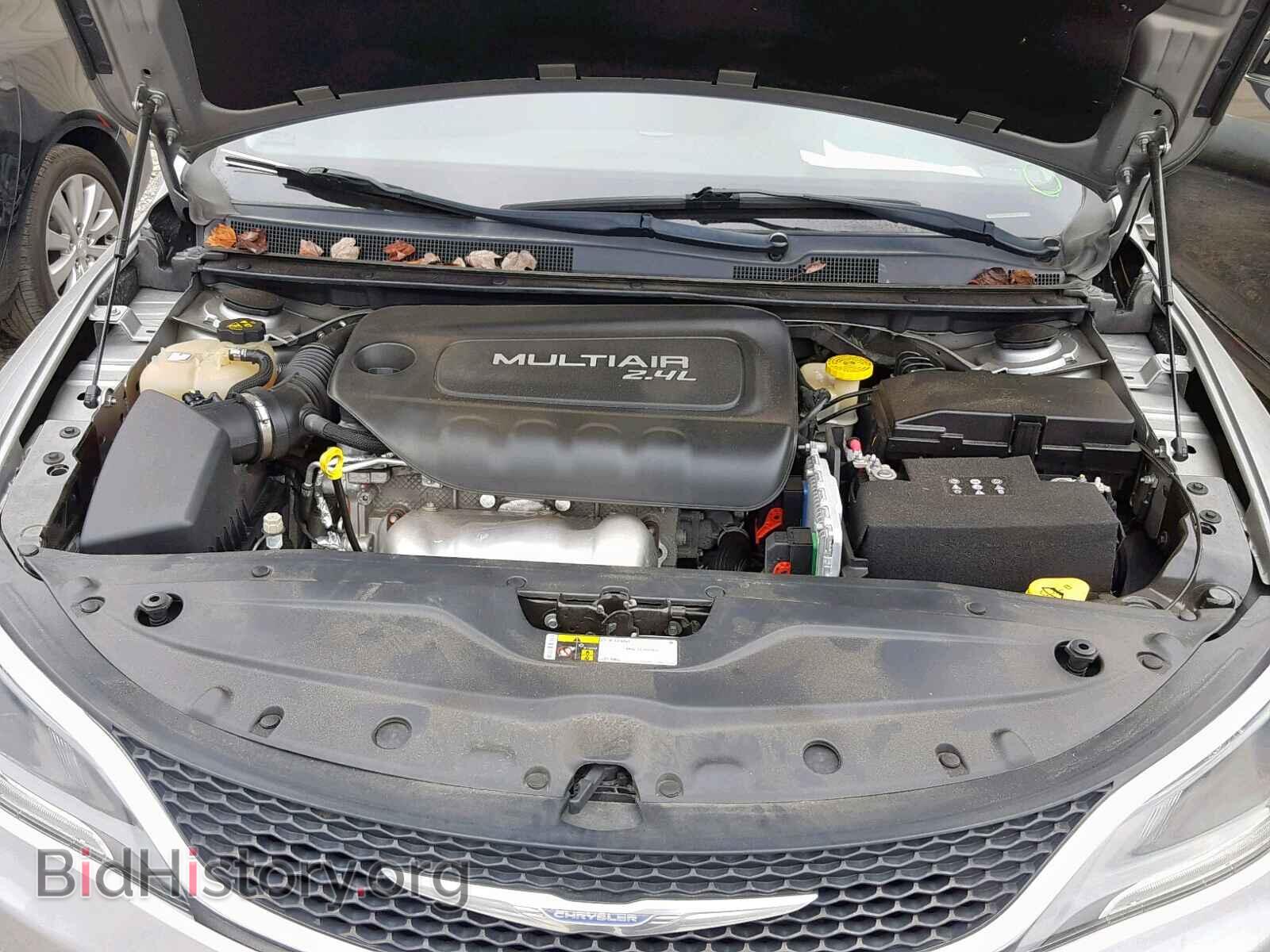 2016 CHRYSLER 200 - VIN: 1C3CCCAB0GN108223 - Фото 7