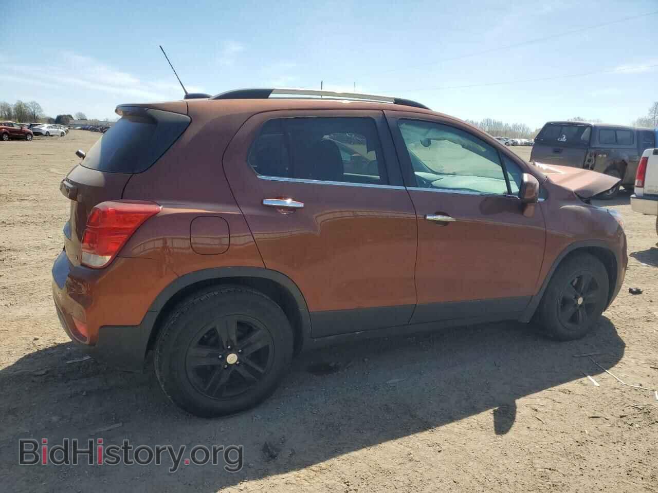 2019 CHEVROLET TRAX - VIN: 3GNCJLSB3KL234303 - Фото 3
