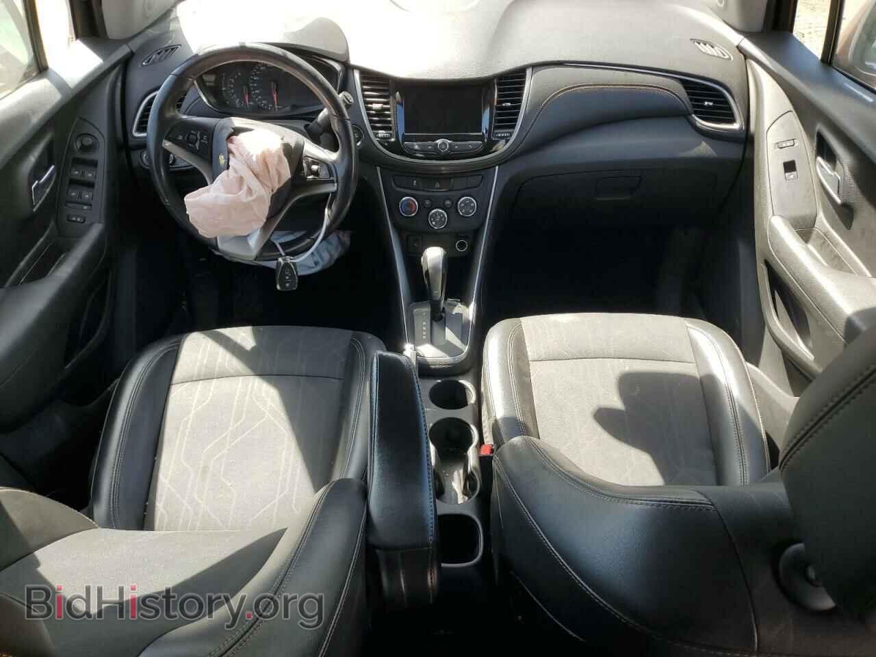 2019 CHEVROLET TRAX - VIN: 3GNCJLSB3KL234303 - Фото 8