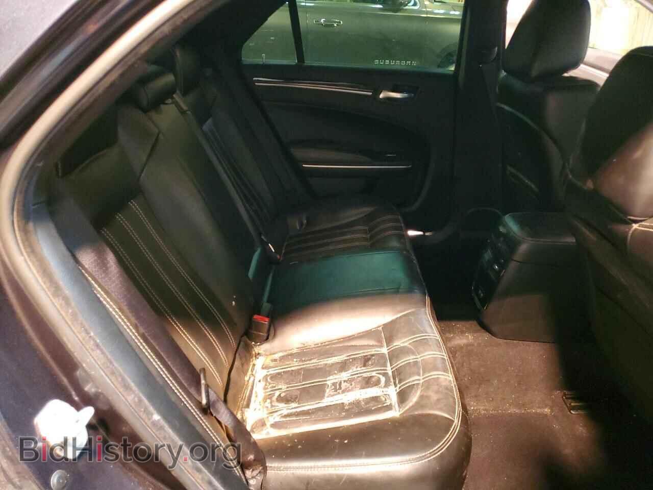 2019 CHRYSLER 300 - VIN: 2C3CCAGG9KH561491 - Фото 10