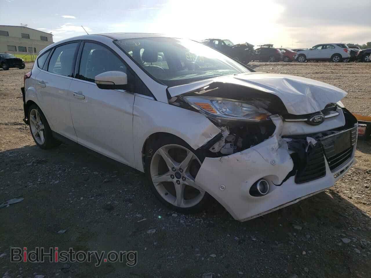 Photo 1FAHP3N21CL365452 - FORD FOCUS 2012