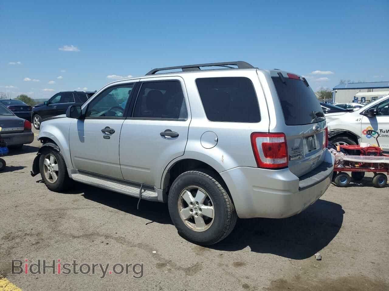 2010 FORD ESCAPE - VIN: 1FMCU9D72AKB81343 - Фото 2