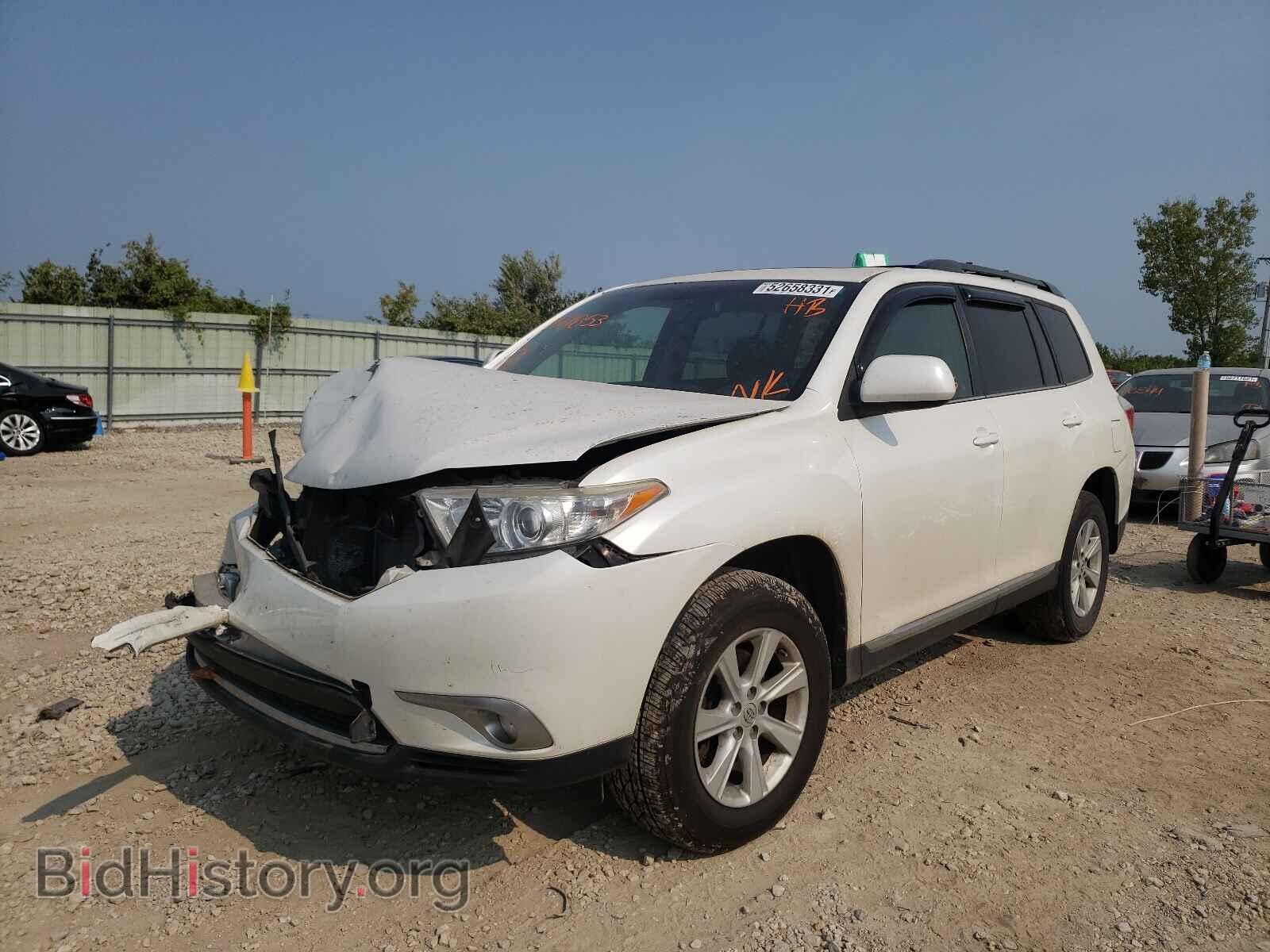 2011 TOYOTA HIGHLANDER - VIN: 5TDBK3EH8BS067853 - Фото 2