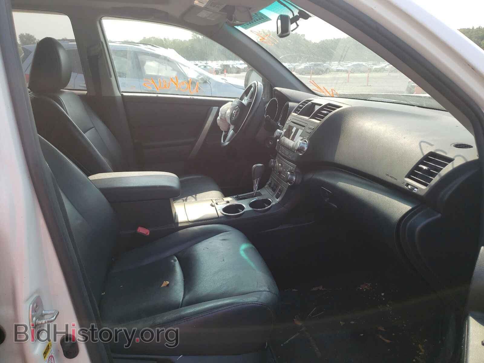 2011 TOYOTA HIGHLANDER - VIN: 5TDBK3EH8BS067853 - Фото 5