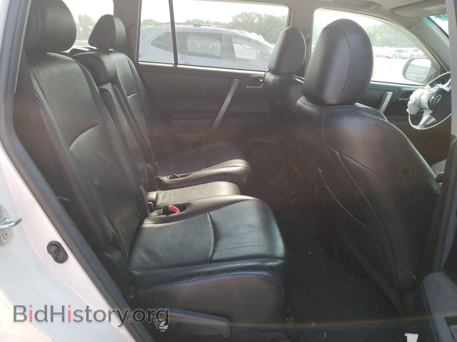 2011 TOYOTA HIGHLANDER - VIN: 5TDBK3EH8BS067853 - Фото 6