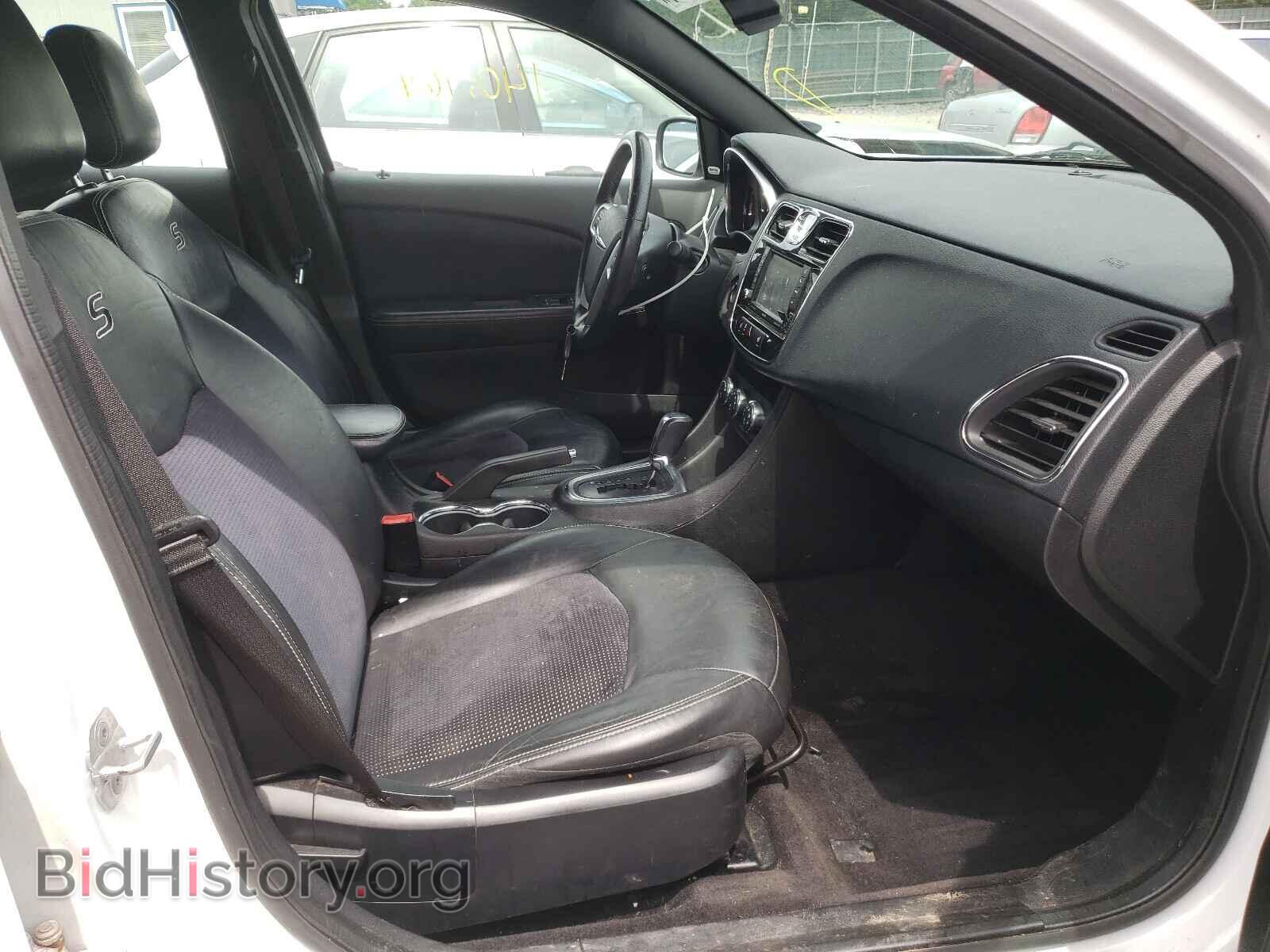 2012 CHRYSLER 200 - VIN: 1C3CCBHG3CN206202 - Фото 5
