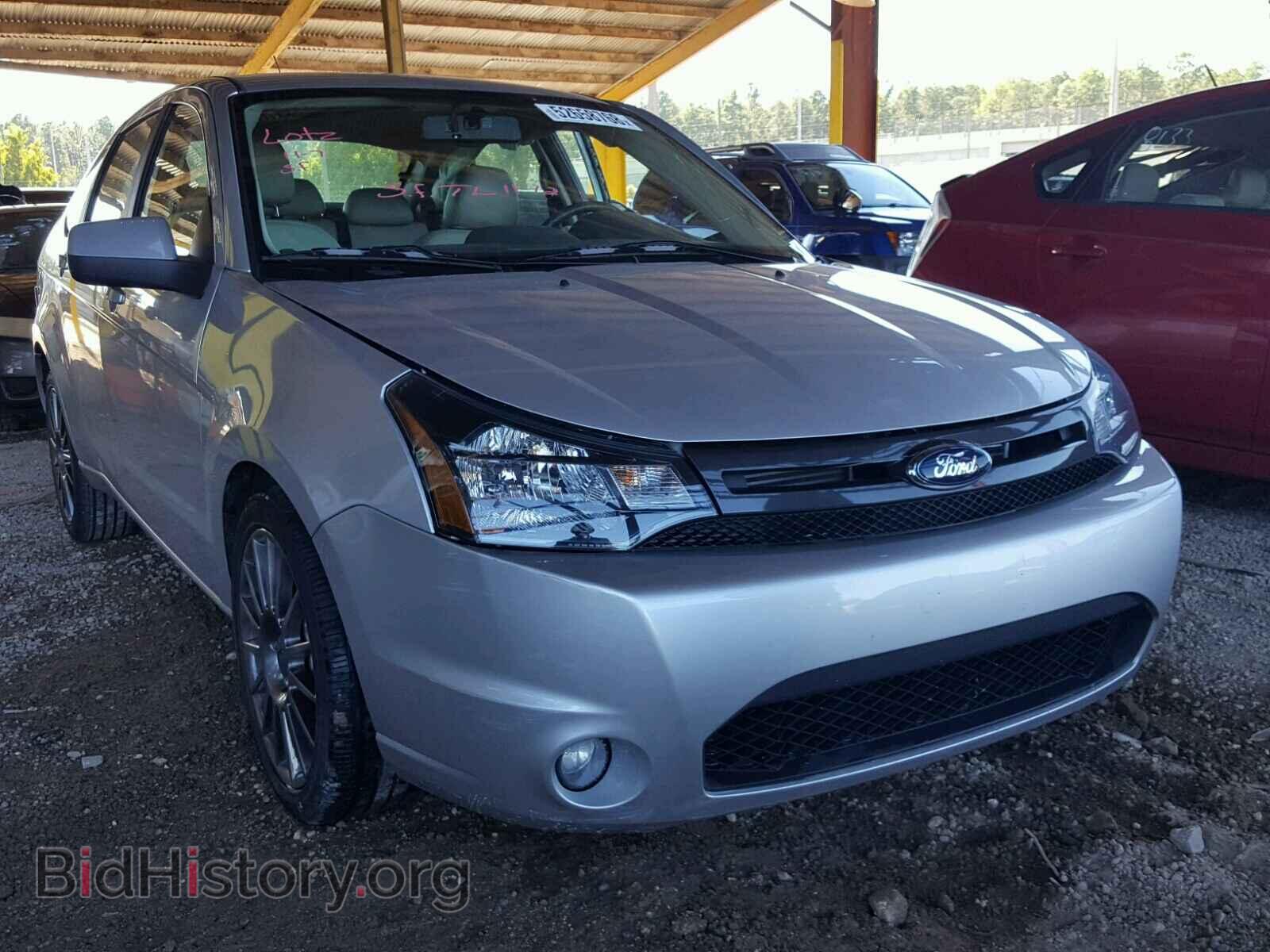 Photo 1FAHP3GN6AW176704 - FORD FOCUS 2010