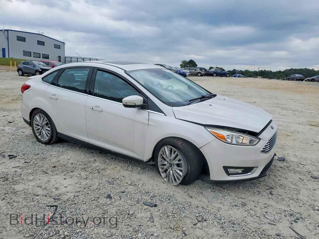 2017 FORD FOCUS - VIN: 1FADP3J2XHL241322 - Фото 4