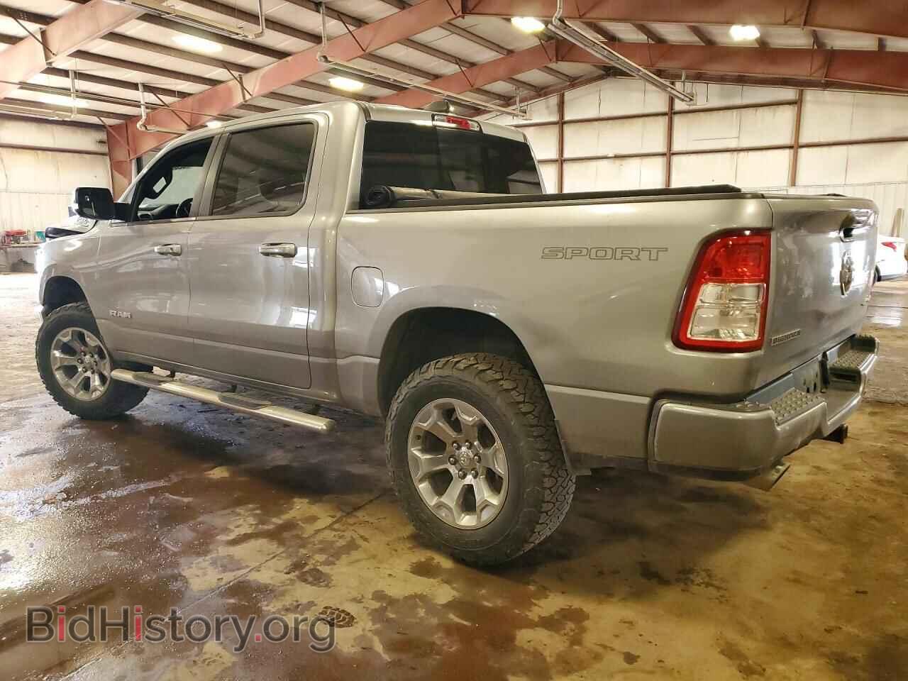 2020 RAM 1500 - VIN: 1C6SRFFT0LN207246 - Фото 2