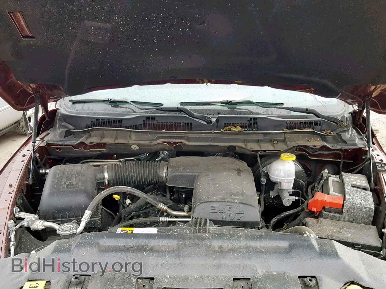 2018 RAM 1500 ST - VIN: 1C6RR7KG9JS306496 - Фото 7