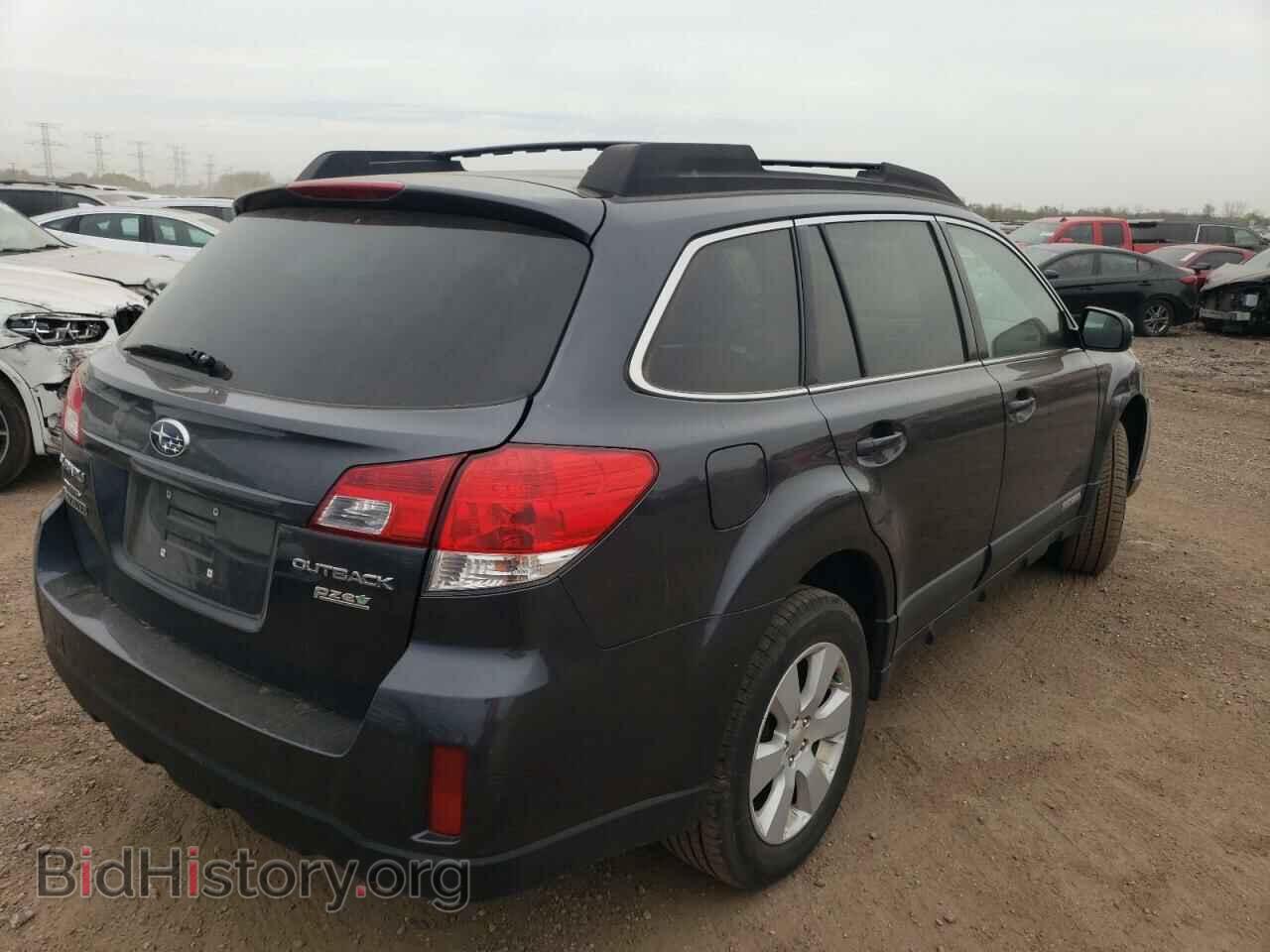 2011 SUBARU OUTBACK - VIN: 4S4BRBGC1B3435584 - Фото 3