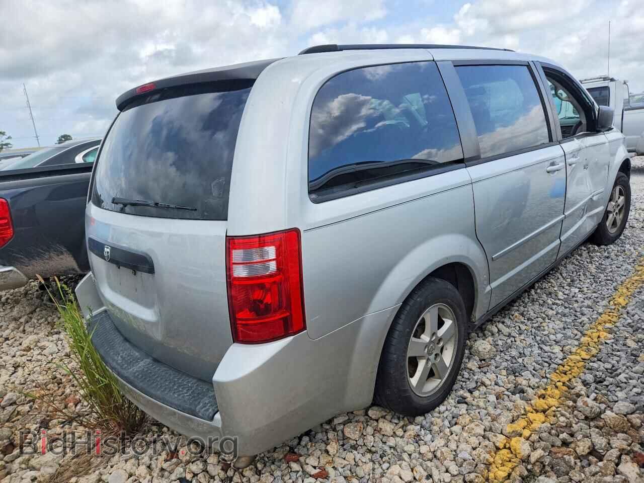 2010 DODGE CARAVAN - VIN: 2D4RN4DEXAR331233 - Фото 3