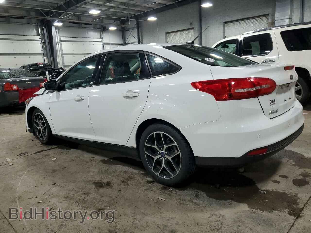 2017 FORD FOCUS - VIN: 1FADP3H28HL220782 - Фото 2