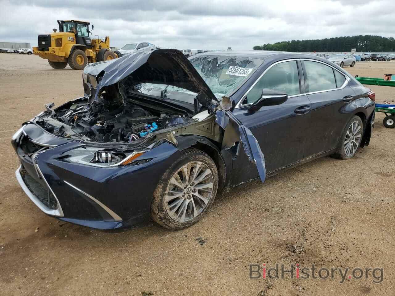 Photo 58ABZ1B17KU019252 - LEXUS ES350 2019