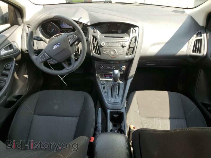 2015 Ford FOCUS (VIN 1FADP3F28FL208776) — photo 8 of 12