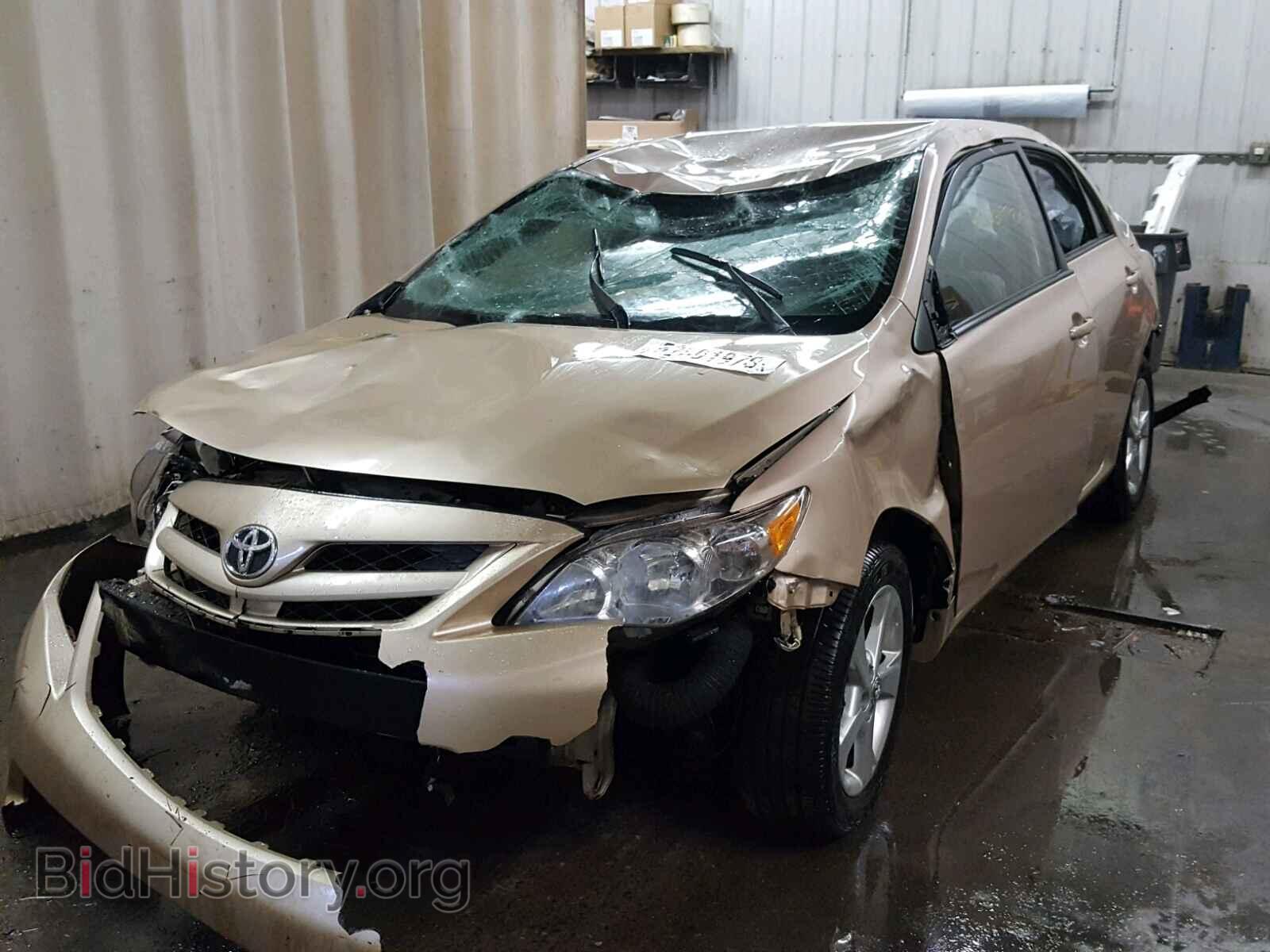 2011 TOYOTA COROLLA BA - VIN: 2T1BU4EEXBC641903 - Фото 2