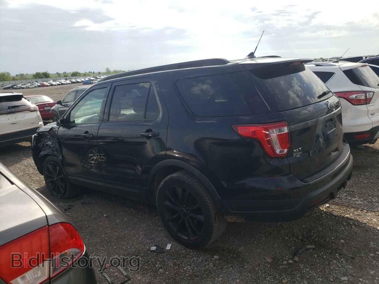 2018 FORD EXPLORER - VIN: 1FM5K8D85JGB76870 - Фото 2