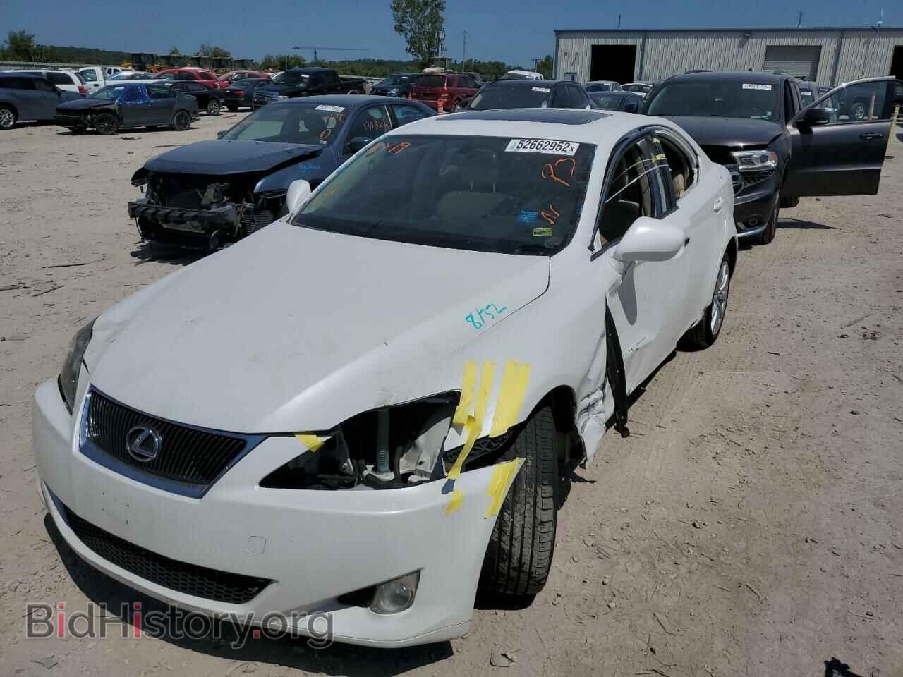 2008 LEXUS IS - VIN: JTHCK262982021049 - Фото 2