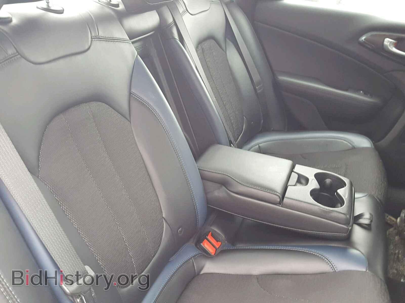 2015 CHRYSLER 200 - VIN: 1C3CCCBBXFN714495 - Фото 6