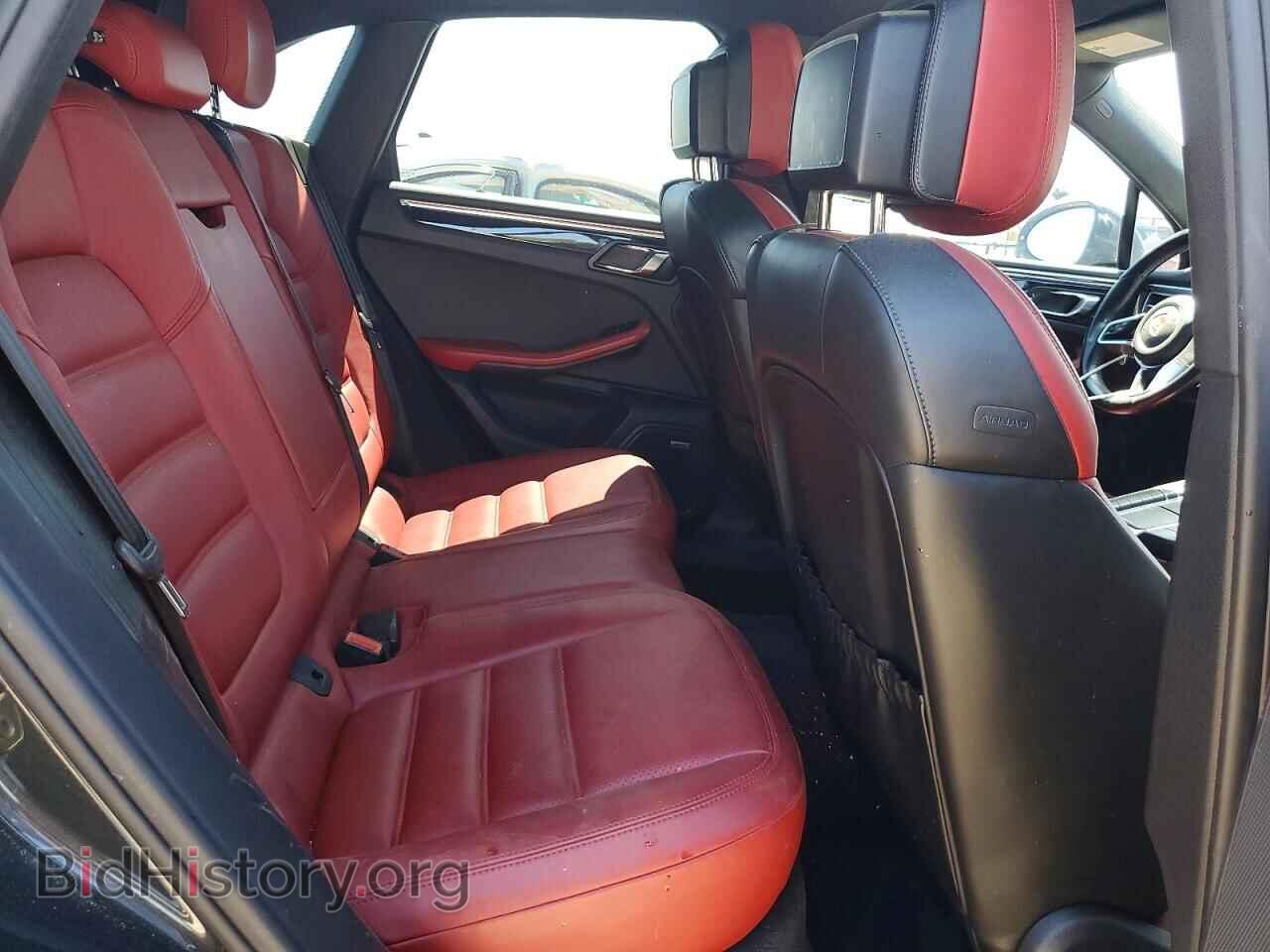 2017 PORSCHE MACAN - VIN: WP1AB2A56HLB15523 - Photo 10
