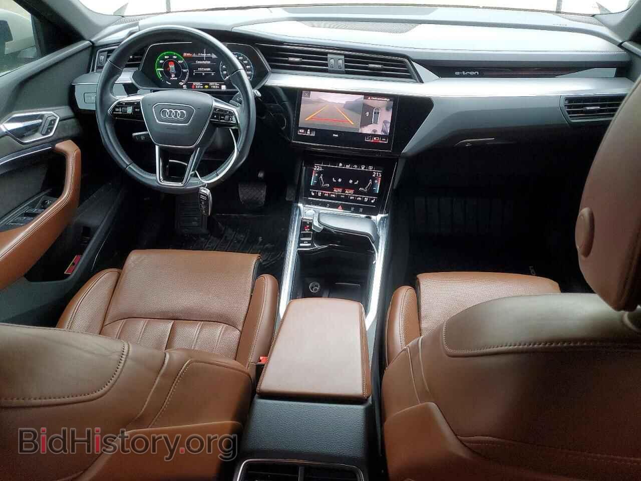 2019 AUDI E-TRON - VIN: WA1VAAGE3KB015667 - Фото 8