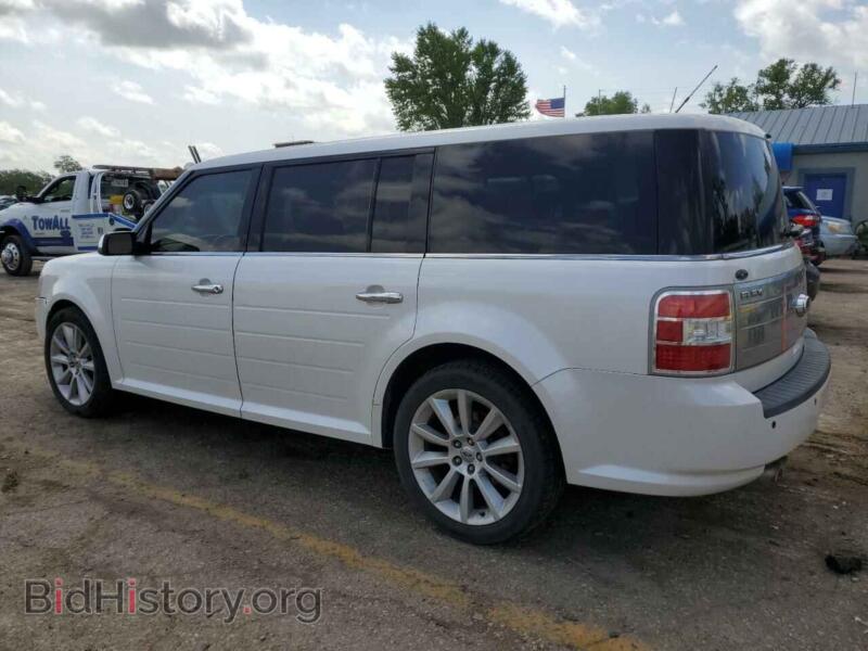 2010 Ford FLEX (VIN 2FMGK5DC9ABB21924) — фото 2 из 13