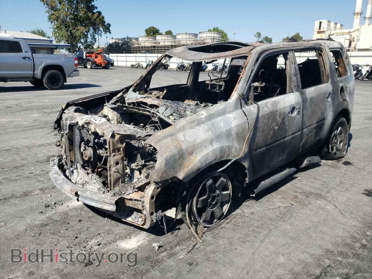 2011 HONDA PILOT - VIN: 5FNYF4H92BB013588 - Фото 2