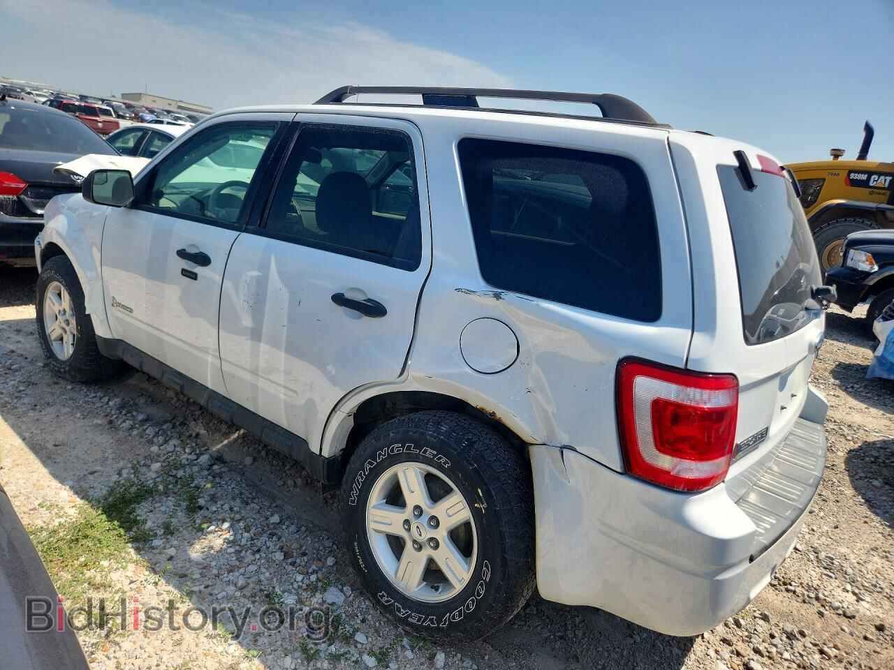 2011 FORD ESCAPE - VIN: 1FMCU5K33BKB48877 - Photo 2