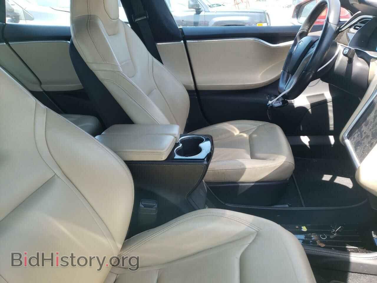 2015 TESLA MODEL S - VIN: 5YJSA1E24FF115958 - Фото 5