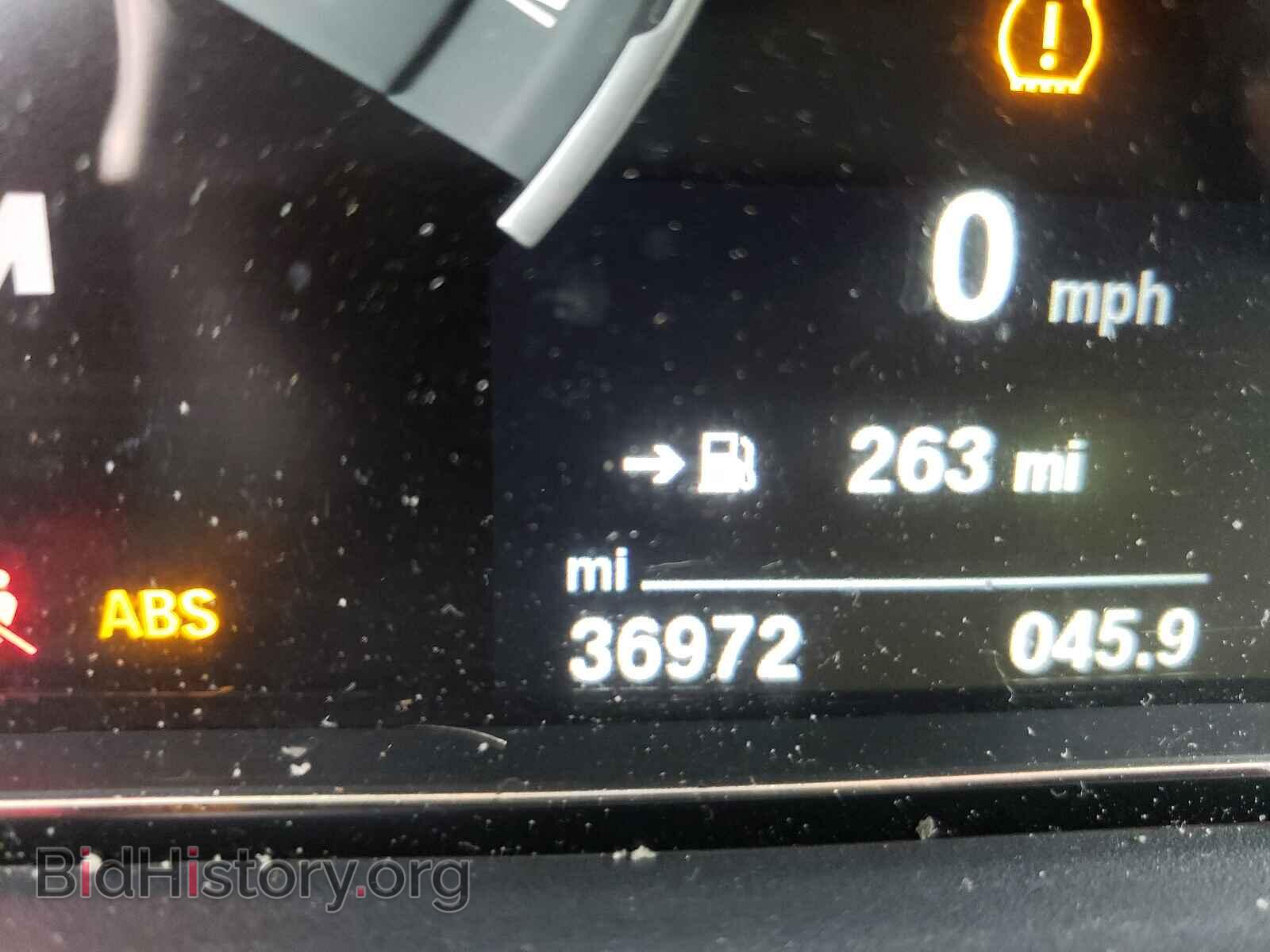 2016 BMW M4 - VIN: WBS3R9C55GK708475 - Фото 8