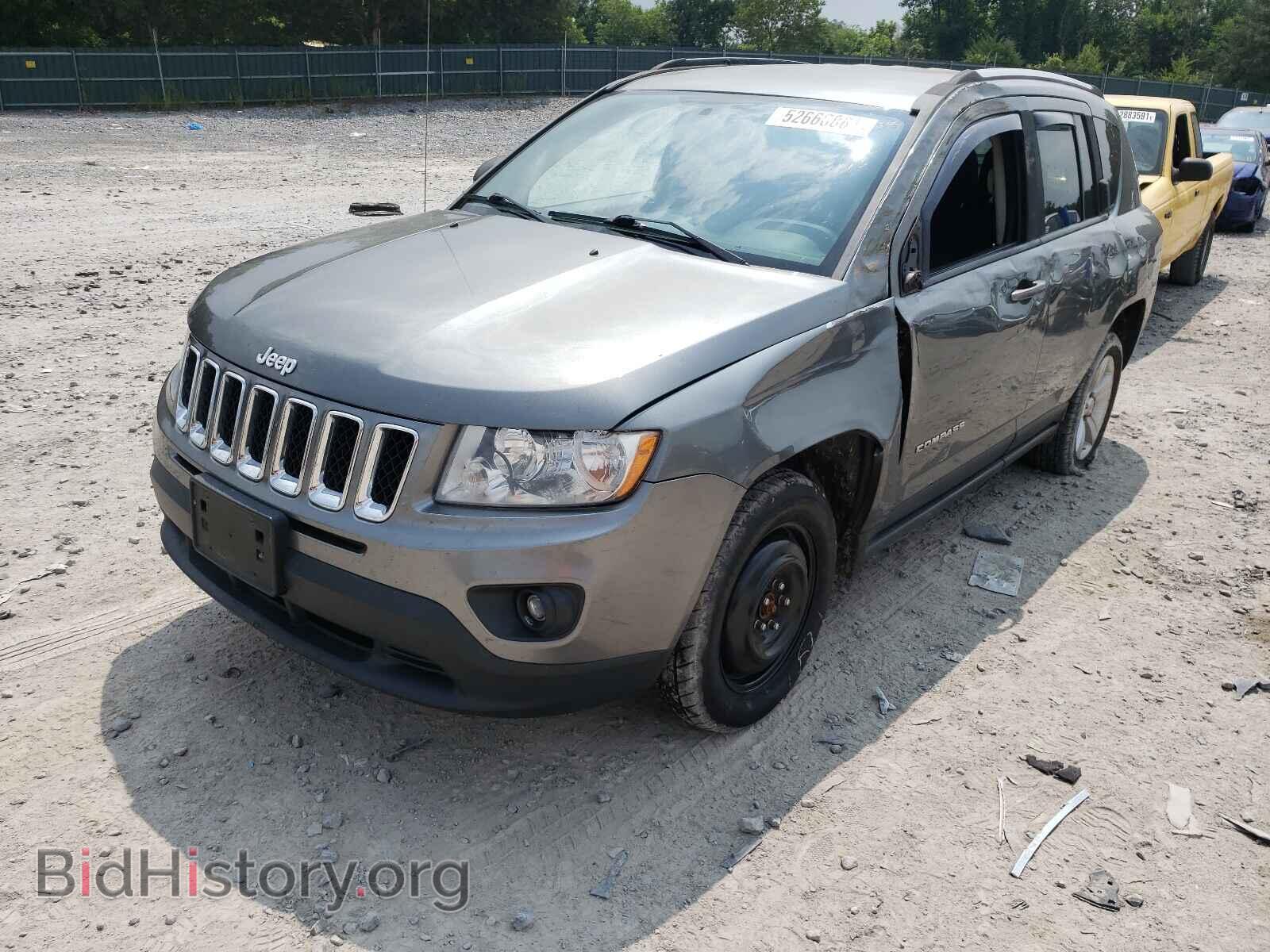 2012 JEEP COMPASS - VIN: 1C4NJDBB2CD558843 - Photo 2