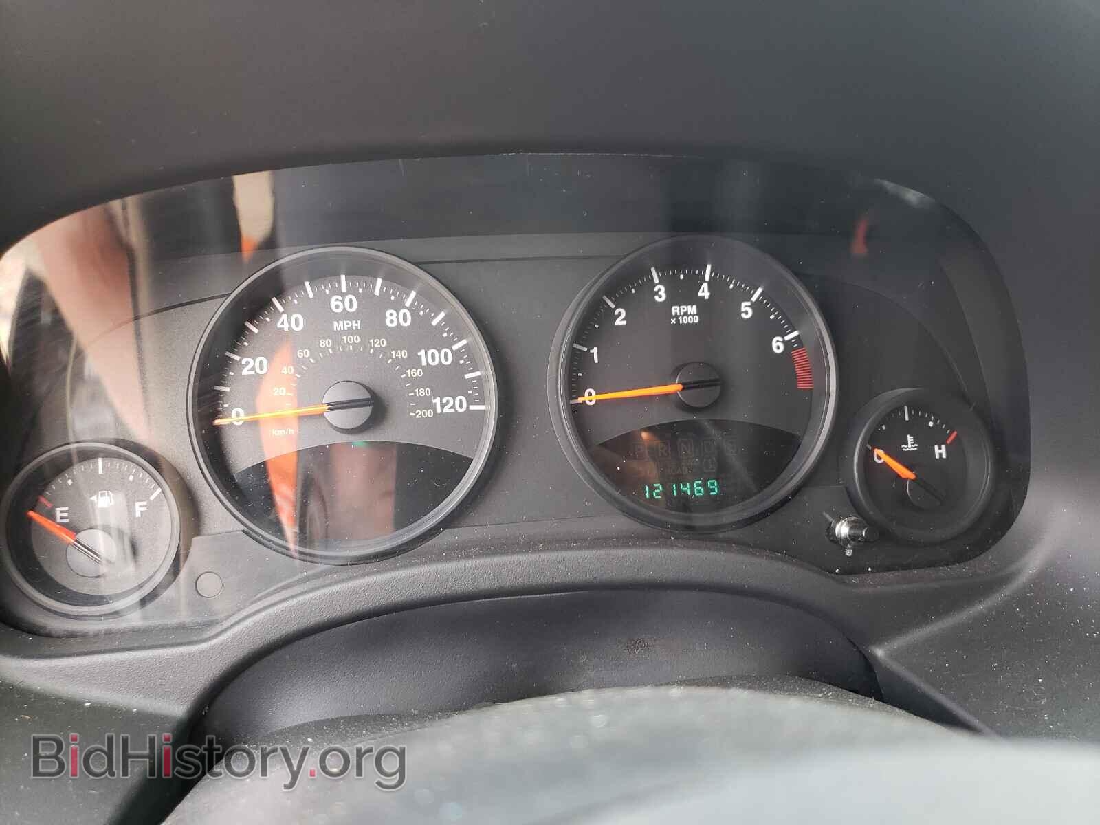 2012 JEEP COMPASS - VIN: 1C4NJDBB2CD558843 - Photo 8